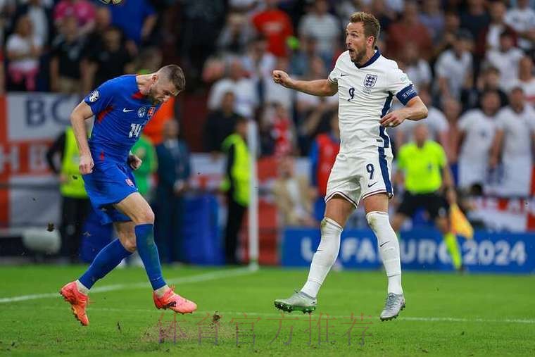 贝林厄姆:维尼修斯的遭遇让我难过 必须支持他 贝林厄姆:维尼修斯的遭遇让我难过 必须支持他